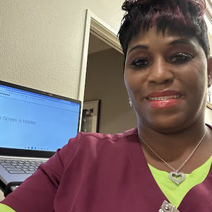 Meet your Posher, Sabrina